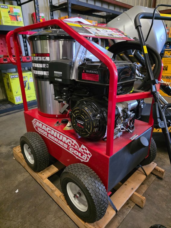 (UNUSED) Magnum 4000 "GOLD" Gas-Powered Hot Water Pressure Washer