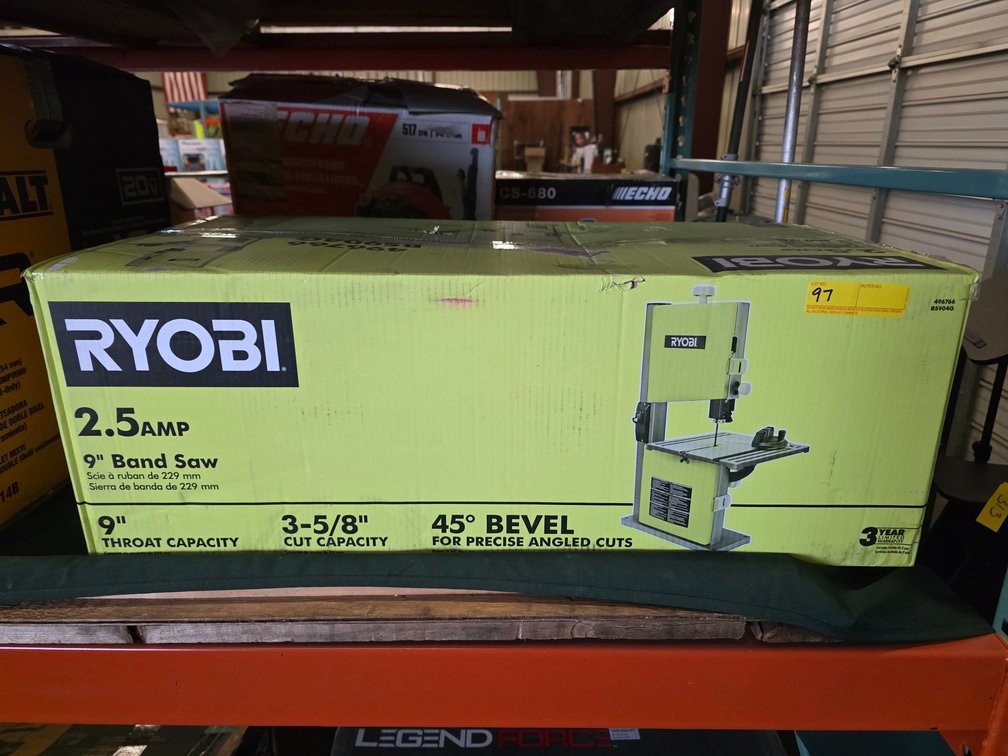 Ryobi 9" 2.5amp Band Saw, 45° Bevel w/ 3-5/8" Cut Capacity