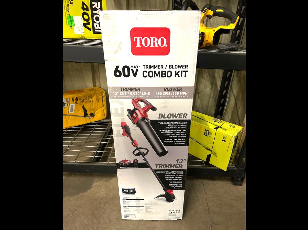 Toro 60V Blower/Trimmer Combo, includes Battery and Charger, inv #m01366