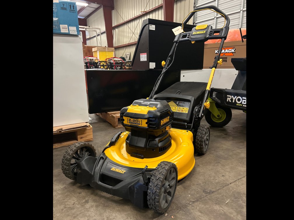 DeWalt 2x 20V Mower, includes (2) Batteries & (2) Chargers, inv #ro-dewm