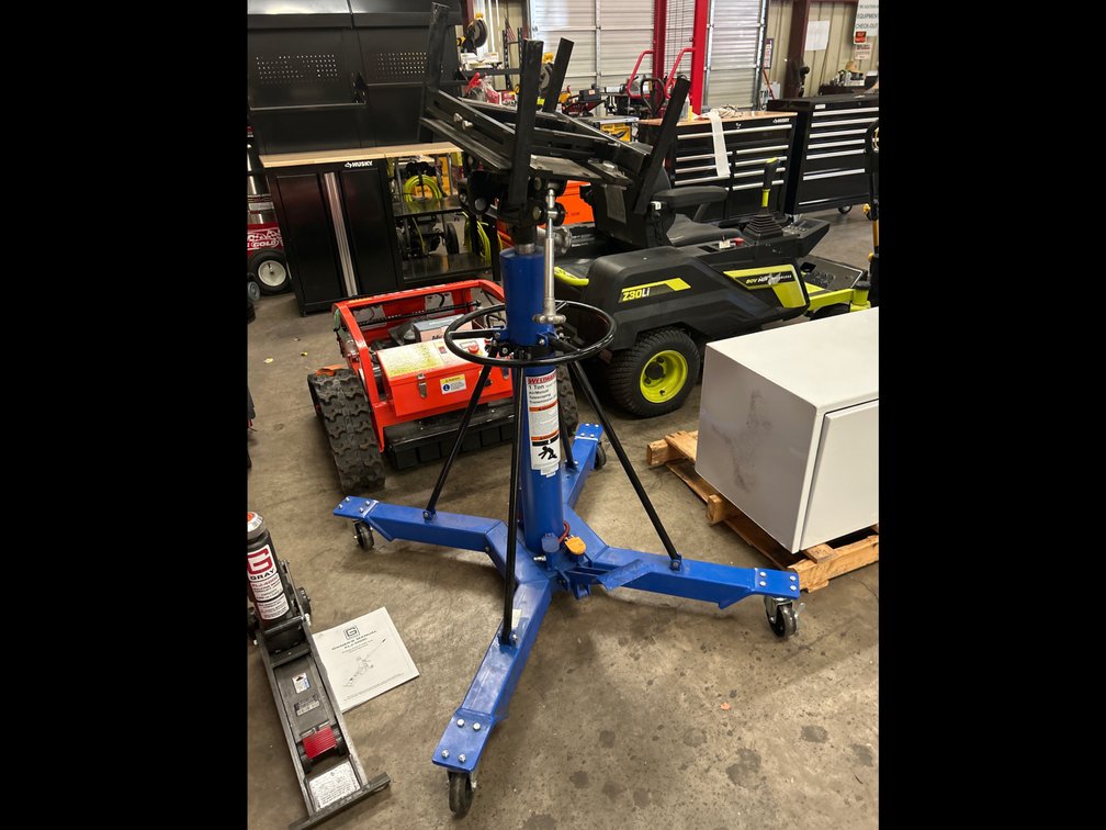 Westward 1 Ton Air/Manual Telescoping Transmission Jack