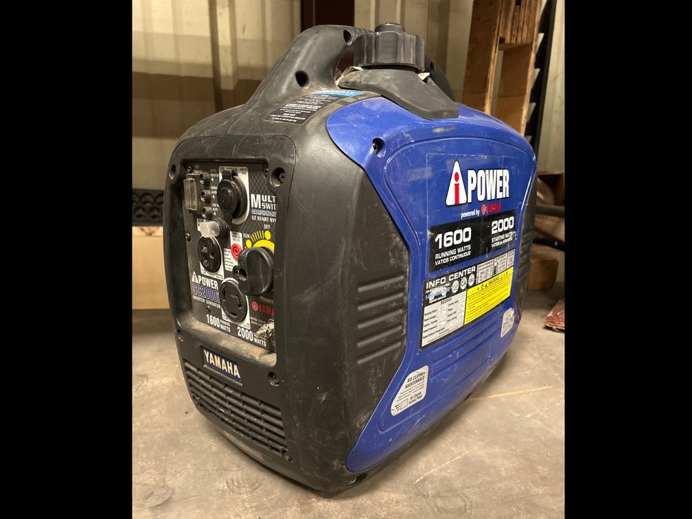 iPower 2000 Watt Gas Inverter Generator