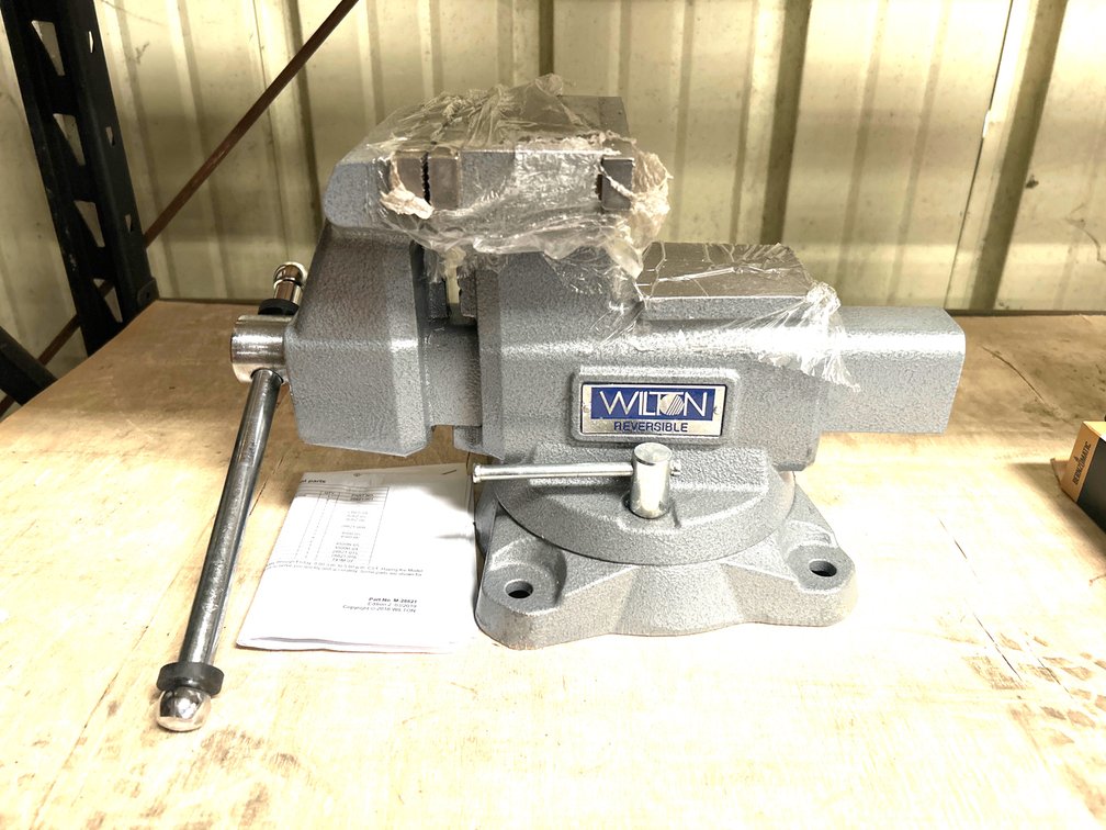 Unused Wilton Reversible 5in Mechanic Vise 