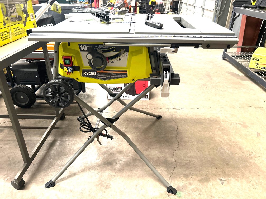 Ryobi 10in Table Saw with Stand, inv #m051659