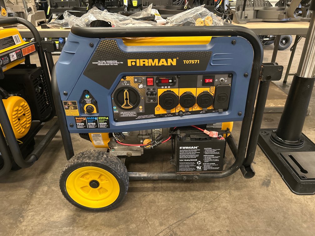 Firman 9400 Watt Tri Fuel Generator