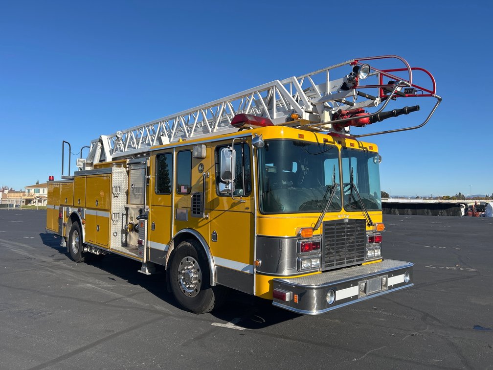 1997 HME Fire Truck 1871 Series, 106733 Miles