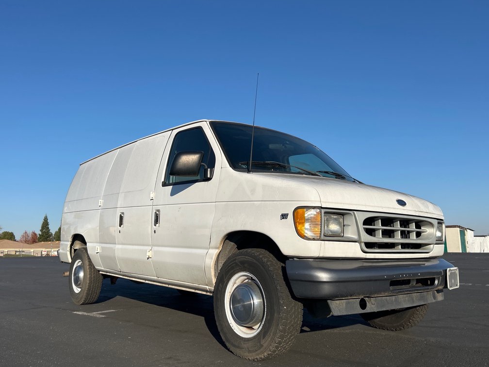 2002 Ford E350 Super Duty Econoline Cargo Van, 99113 Miles, DEALER ONLY/OUT OF STATE BUYER