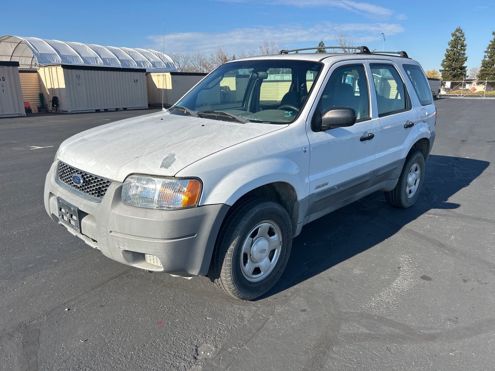 2002 Ford Escape XLS 4WD, 105000 Miles, DEALER ONLY/OUT OF STATE BUYER