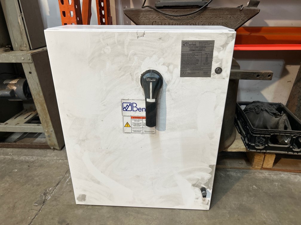 Bentek Utility String Combiner, 1500VDC
