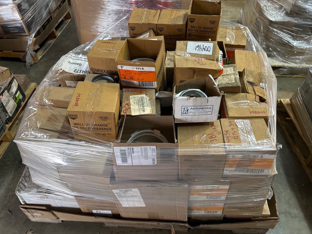 Assorted Conduit Nuts, Various Sizes, contents of Pallet