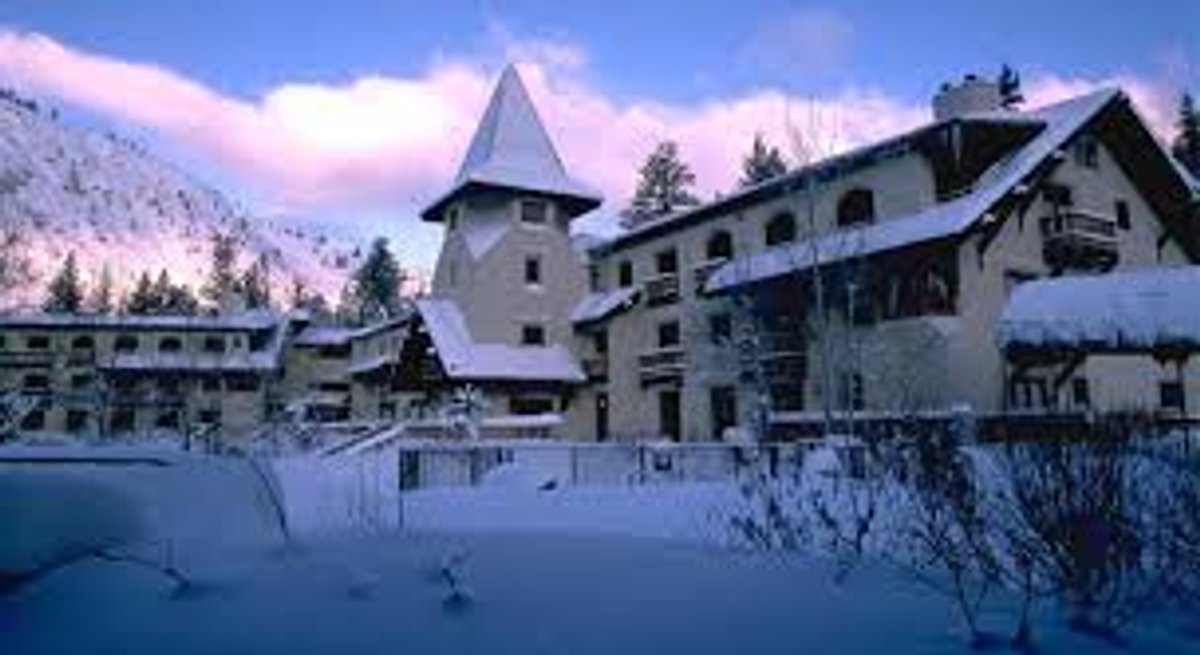TIME SHARE -  OLYMPIC VILLAGE INN RESORT - 7 DAYS  SPRING/ FALL SEASON GK207323