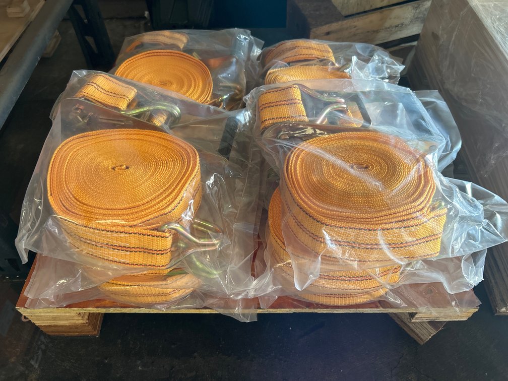 Unused Aboss Ratchet Straps, 5000lb Cap, 10pcs