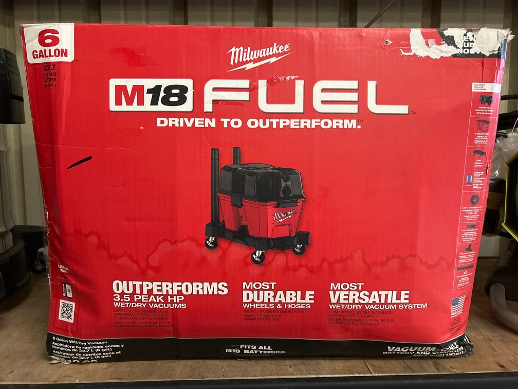 Milwaukee M18 6 Gallon Wet/Dry Vac, Tool Only, inv #m07948