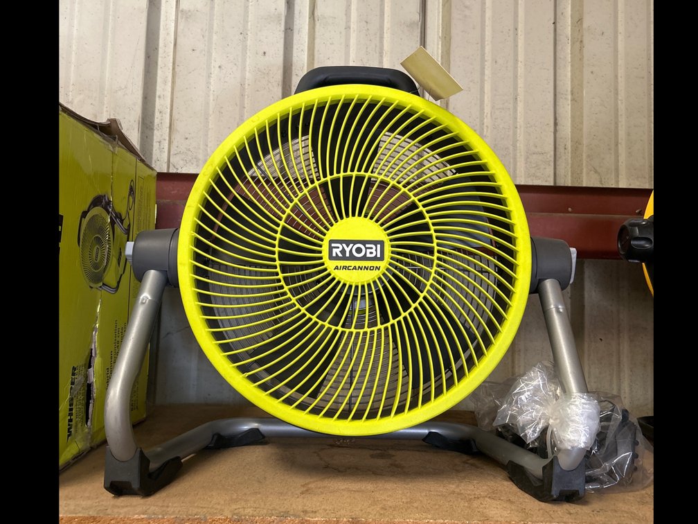 Ryobi 18V/Hybrid Air Cannon, includes Battery and Charger, inv #m05753