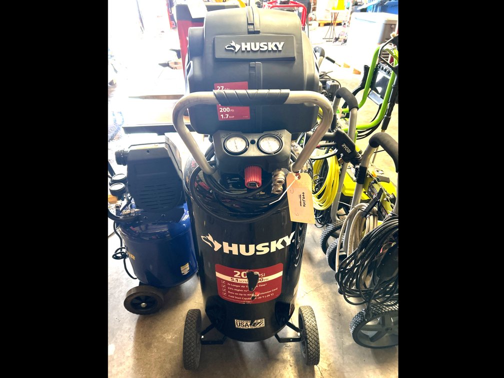 Husky 27 Gallon 200psi Compressor