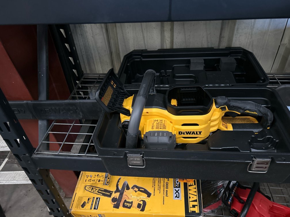 DeWalt 60V Chainsaw, 20in Bar, Tool Only, inv #m69420