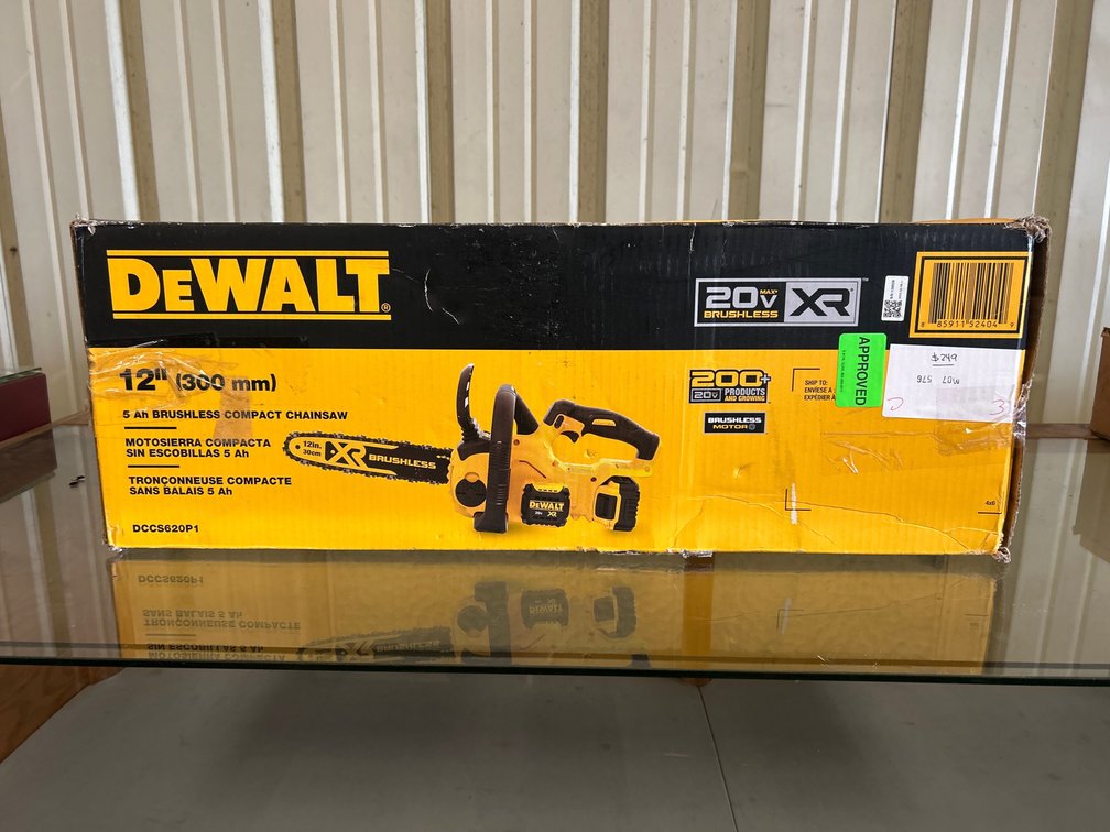 DeWalt 20V XR Chainsaw, 12in Bar, includes Battery and Charger, inv #m07576