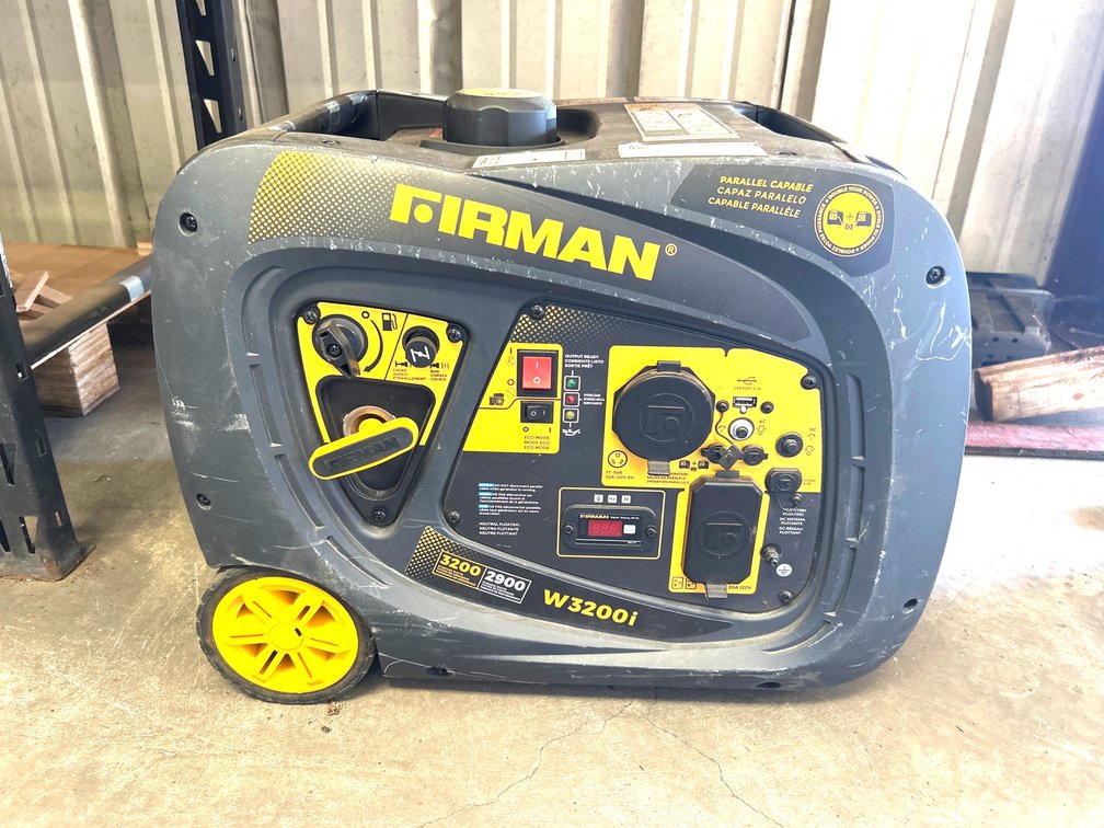 Firman 3200 Watt Gas Inverter Generator