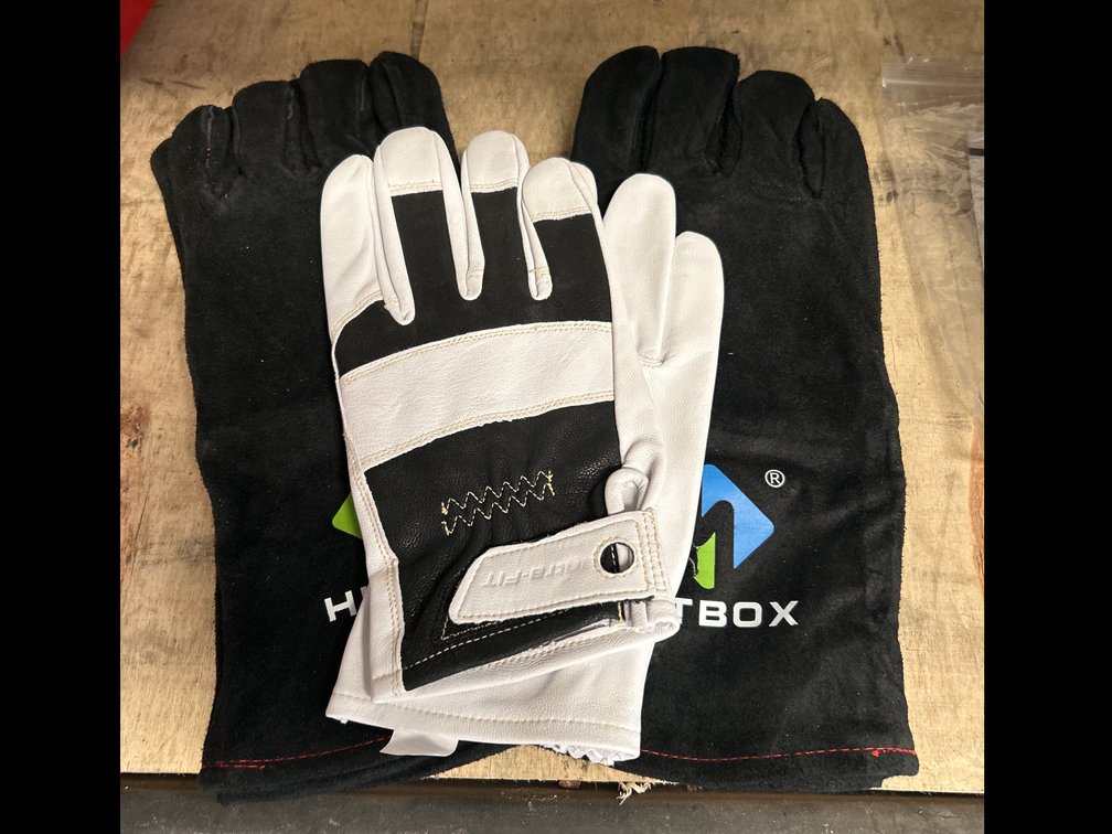 Assorted Welding Gloves, 3 Pair