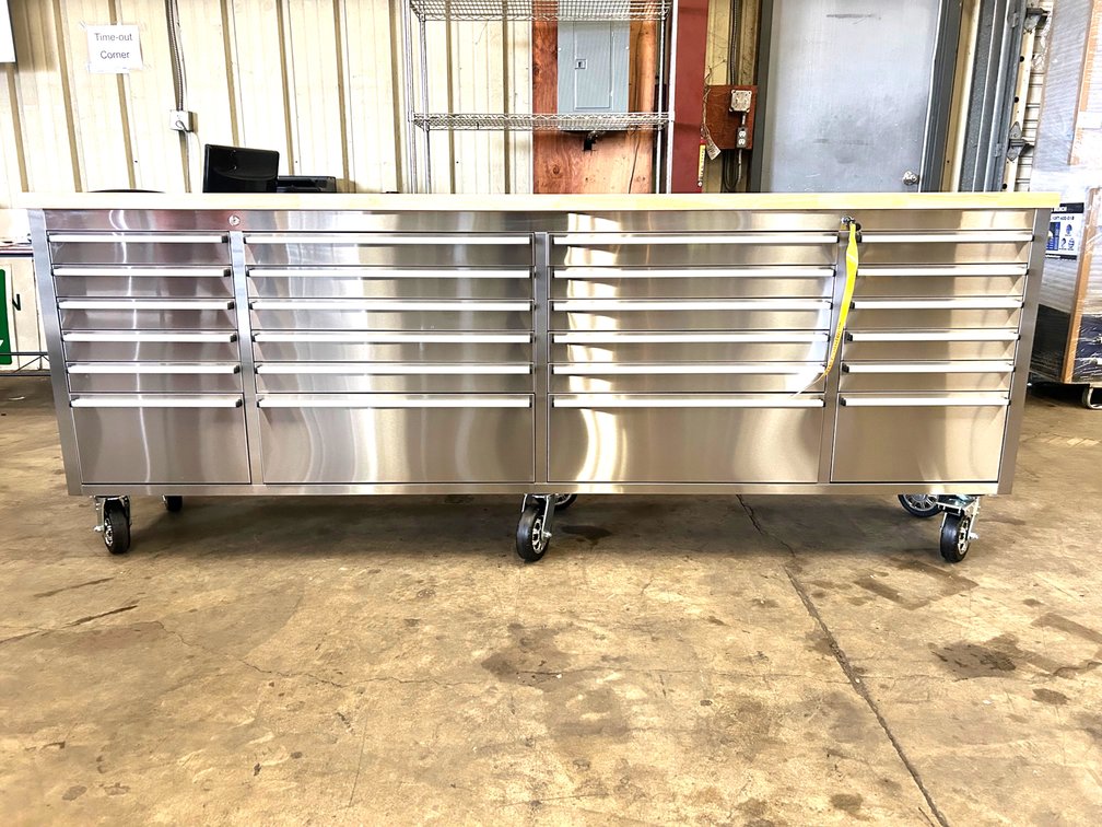 Unused 96in Heavy Duty 24 Drawer Mobile Work Bench w/ Wood Top