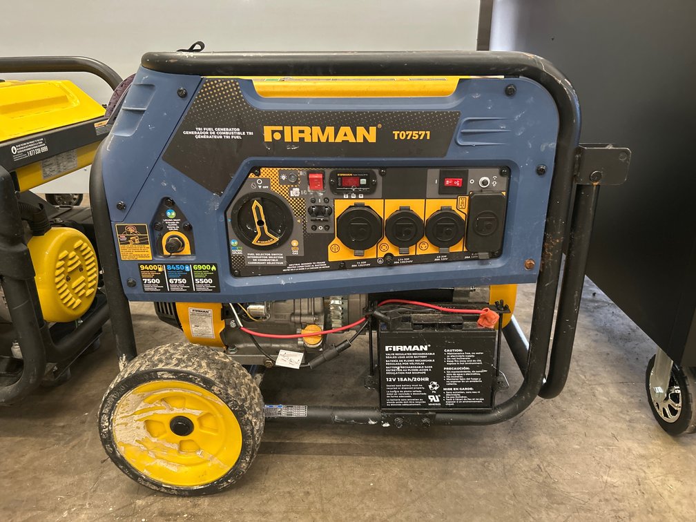 Firman 9400 Watt Tri Fuel Generator