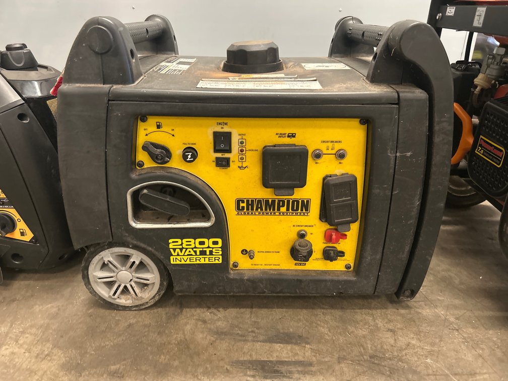 Champion 2800 Watt Gas Inverter Generator