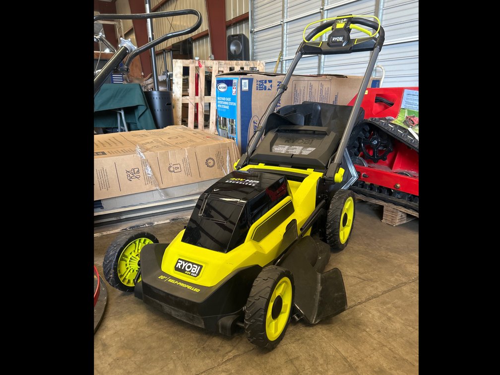Ryobi 40V 20in Self Propelled Lawn Mower, includes Battery and Charger
