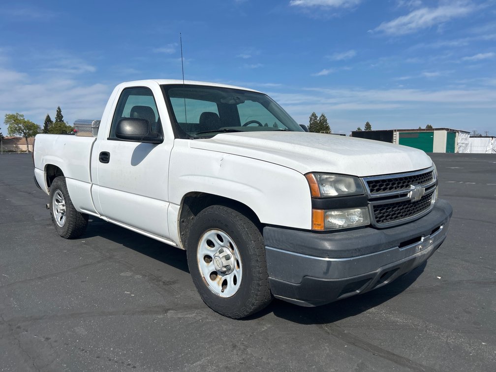 2006 Chevrolet Silverado LS, 29196 miles