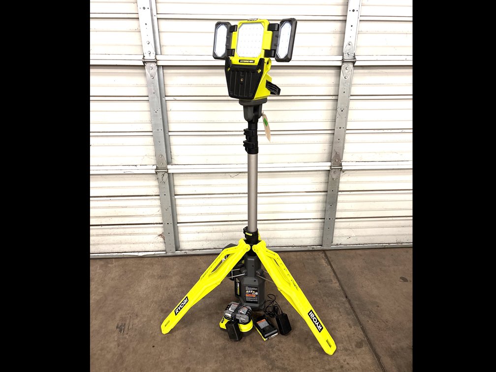 Rtobi 40V/18V/Hybrid Tripower Telescopic Work Light, includes Batteries and Chargers, inv #m120221