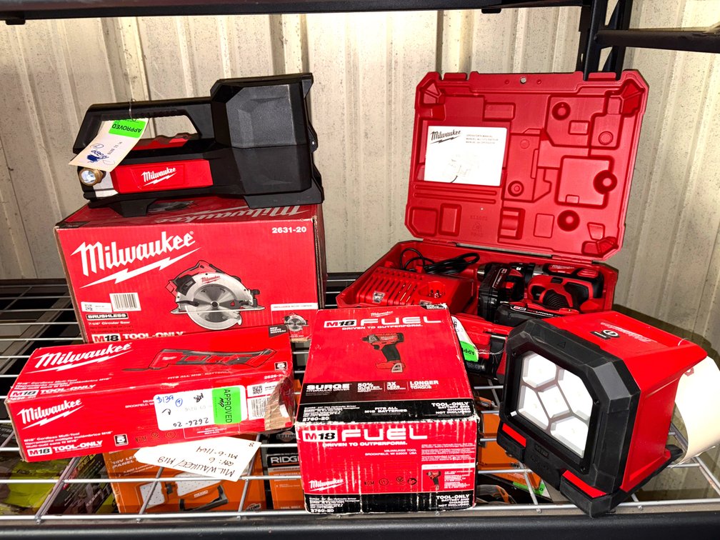 Milwaukee M18 Power Tools, 6pcs, includes (2) Batteries and Charger, inv #mi61164