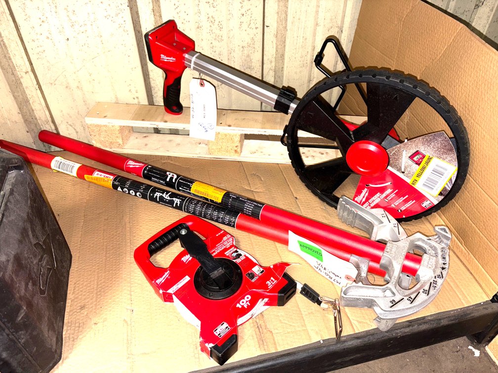 Milwaukee Conduit Benders, Digital Measuring Wheel and 100ft Reel Tape, inv #m130083, m7rp45