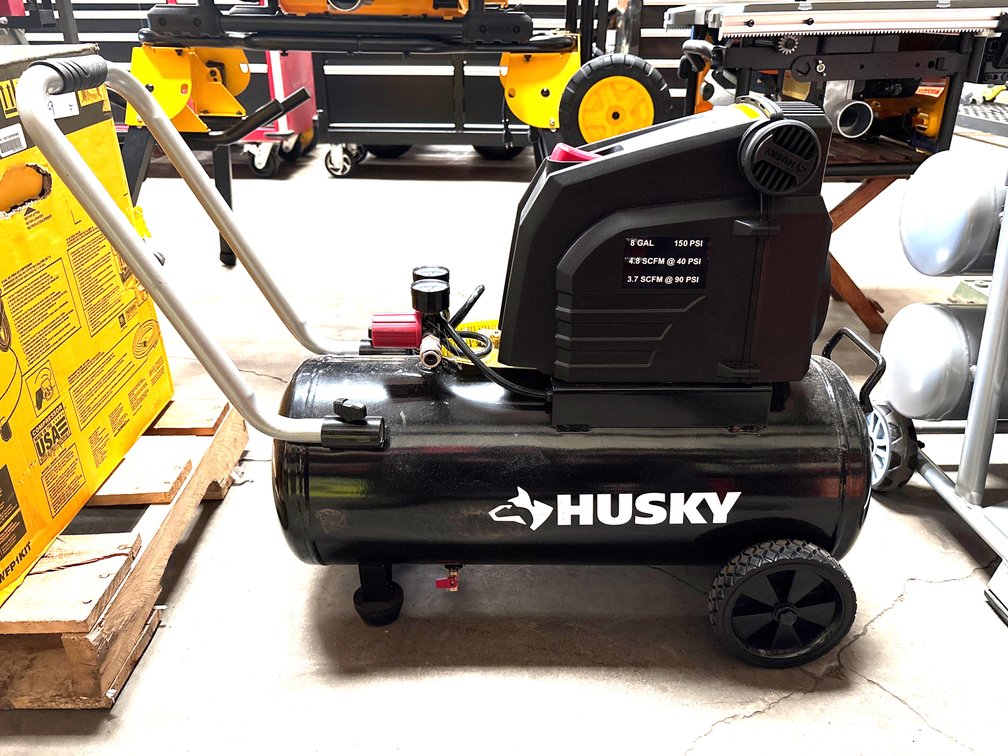 Husky 8 Gallon 150psi Compressor