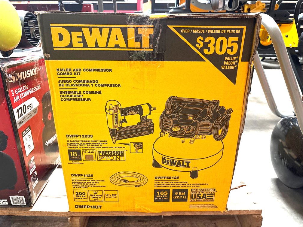 DeWalt Nailer and Compressor Combo Kit, inv #m140573