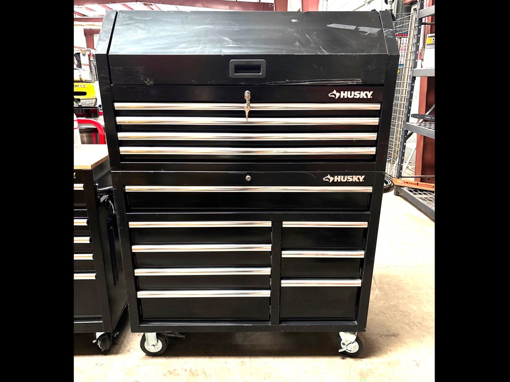 Husky 42in 12 Drawer Rolling Tool Cabinet
