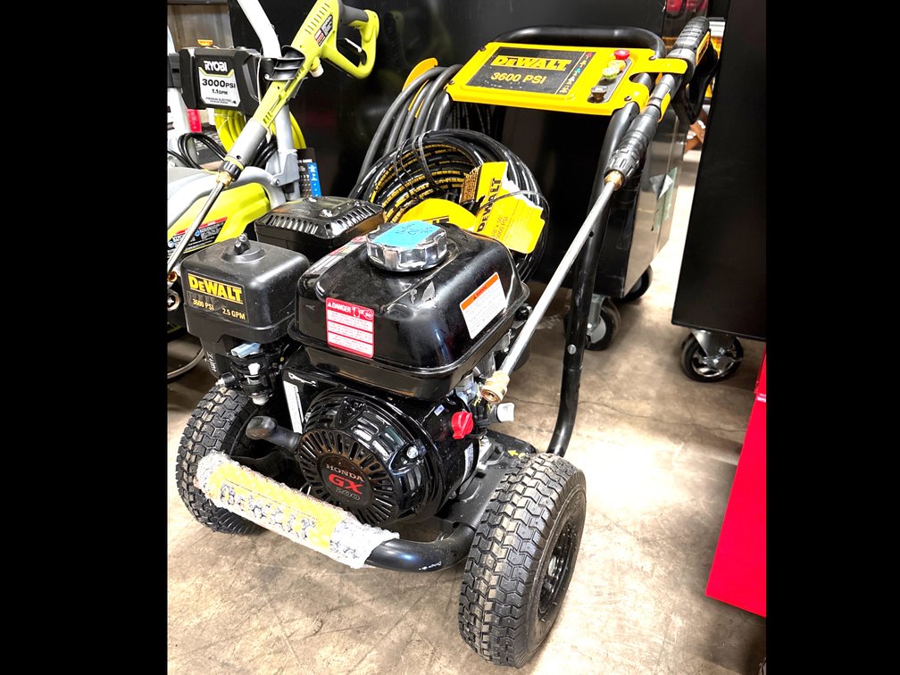DeWalt 3600psi Gas Pressure Washer