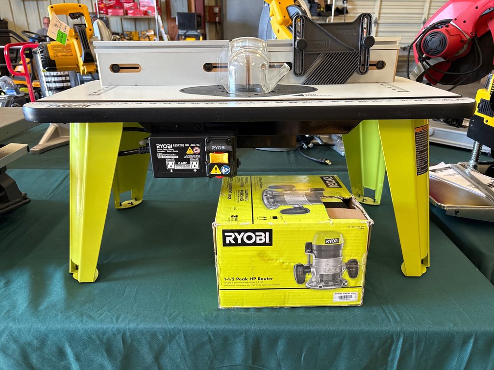 Ryobi 1 1/2HP Router w/ Router Table, inv #b0930