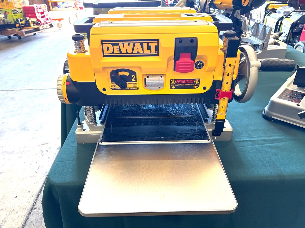 DeWalt 13in Thickness Planer, inv #m150822