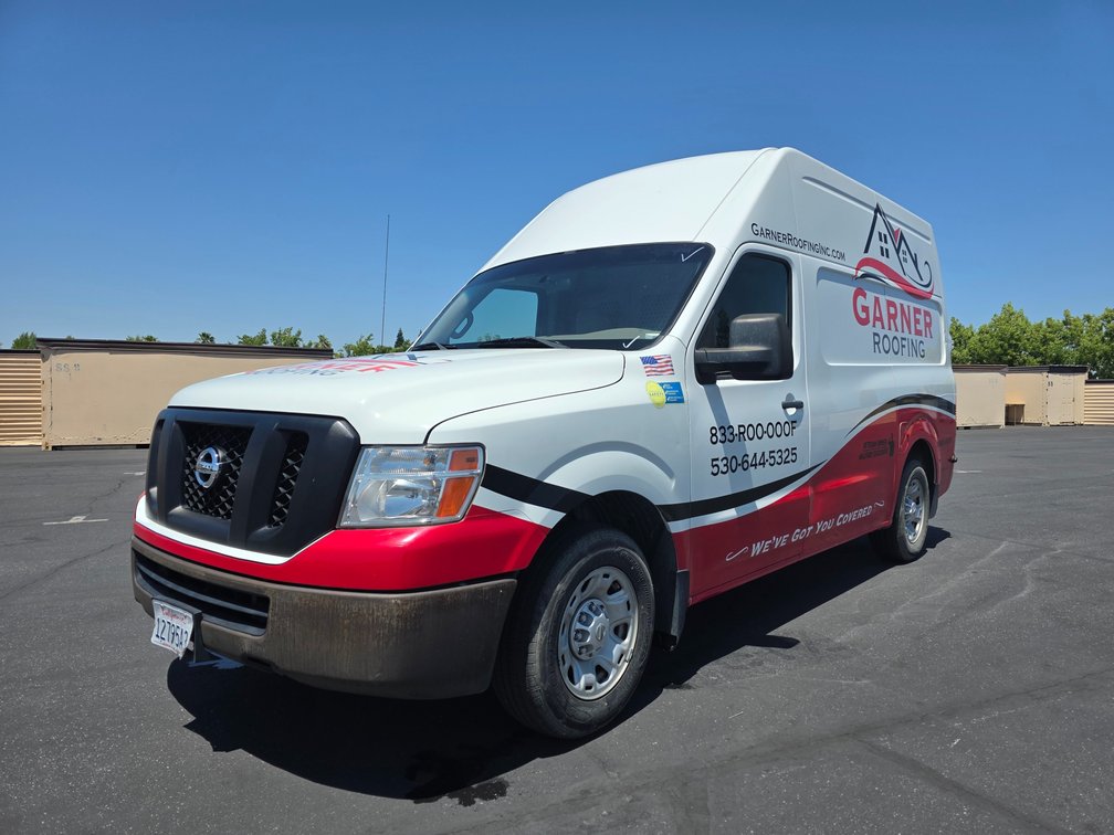 2013 Nissan NV2500HD Van, 94524 miles, SALVAGE TITLE