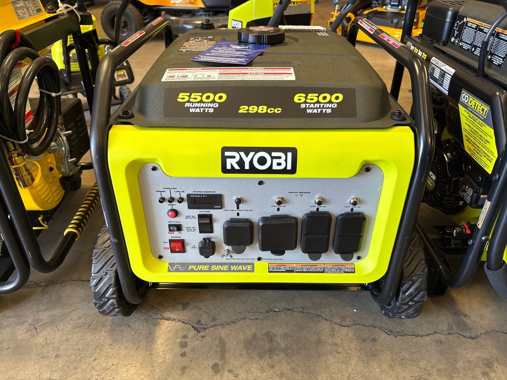 Ryobi 6500 Watt Gas Inverter Generator, inv #e0123