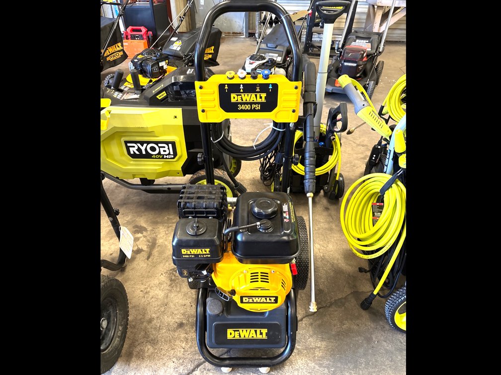 DeWalt 3400psi Gas Pressure Washer, inv #f0144