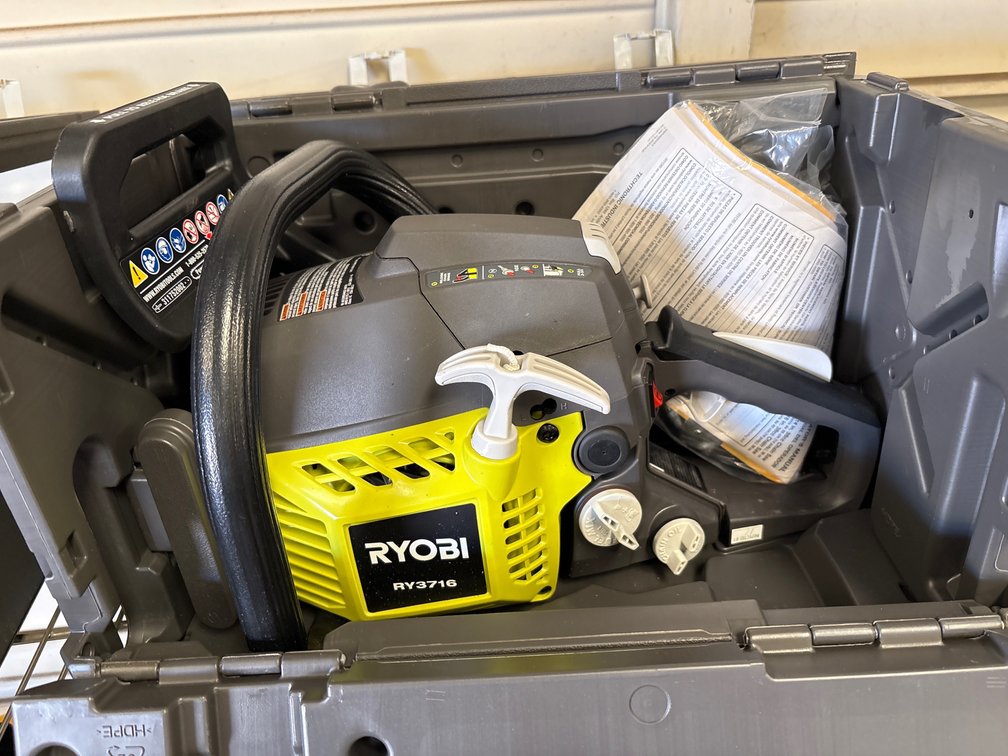 Ryobi RY3716 Gas Chainsaw, inv #m140476