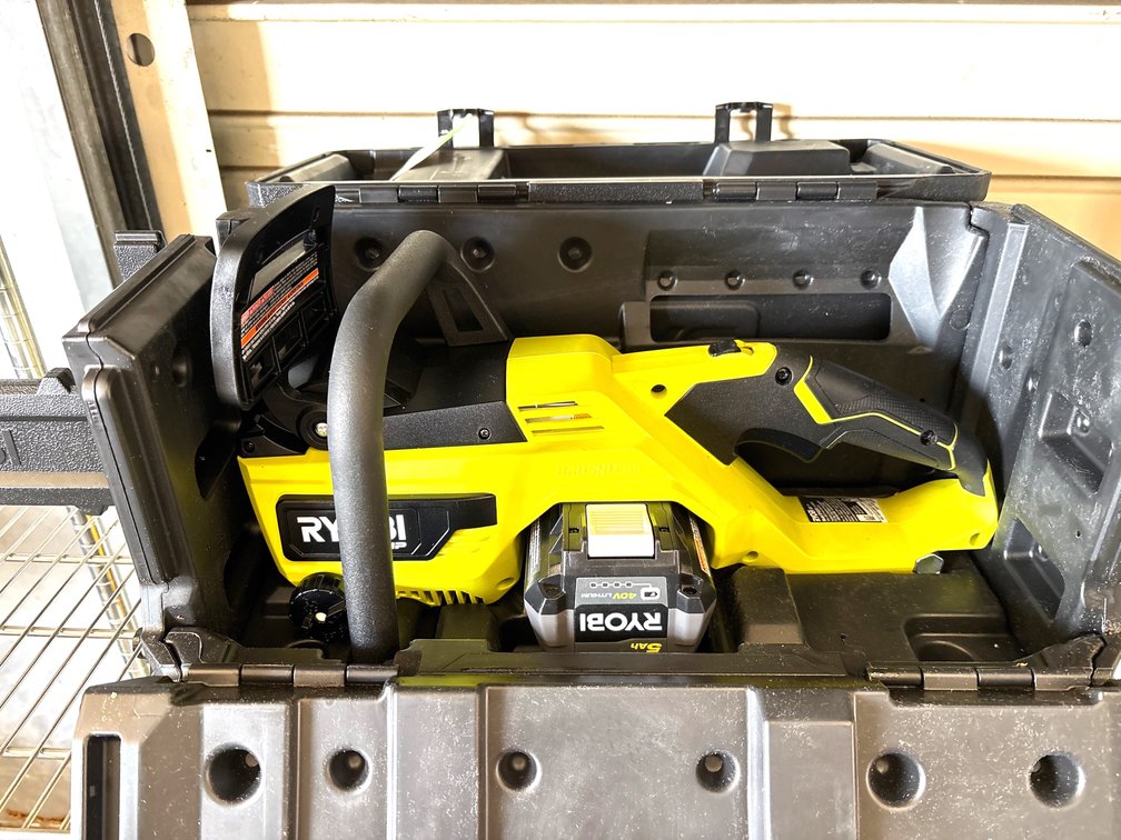 Ryobi 40V Chainsaw, 16in Bar, includes Battery and Charger, inv #a0429