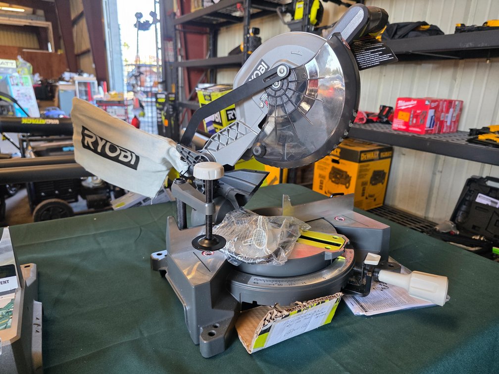 Ryobi 18v 7¼ Miter Saw, inv #ry200