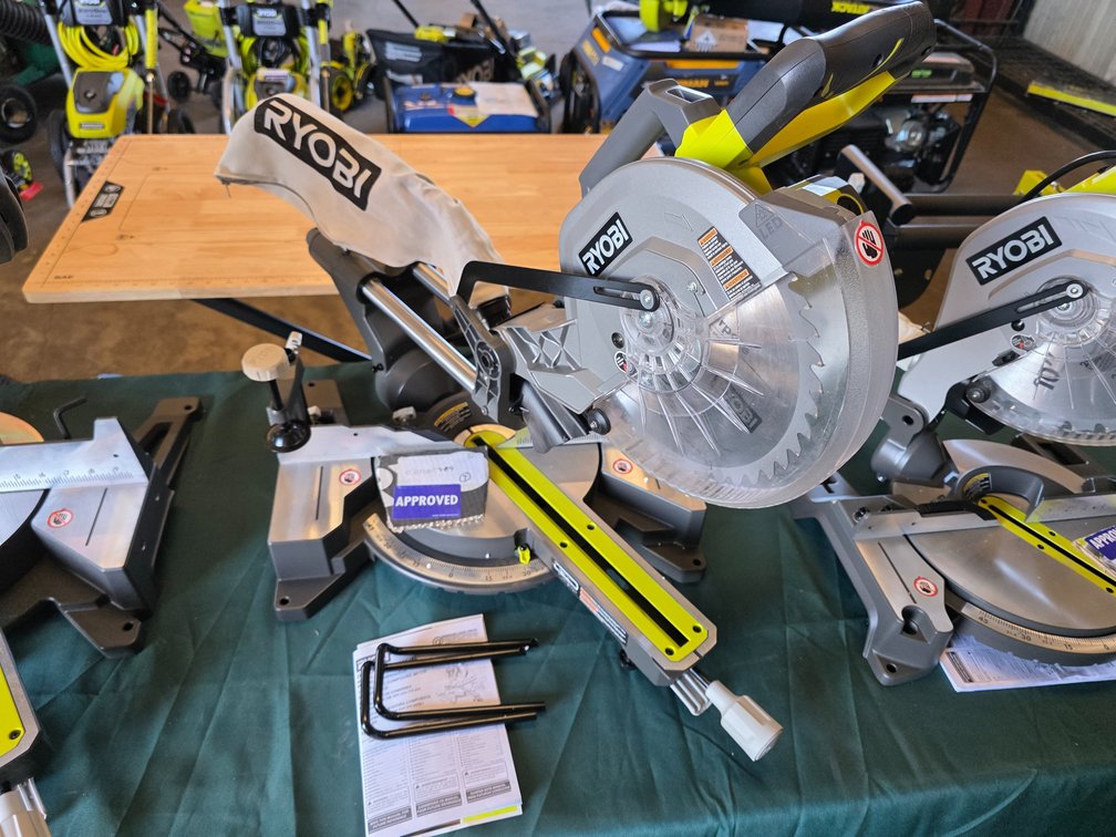 Ryobi 10in Sliding Miter Saw, inv #00758