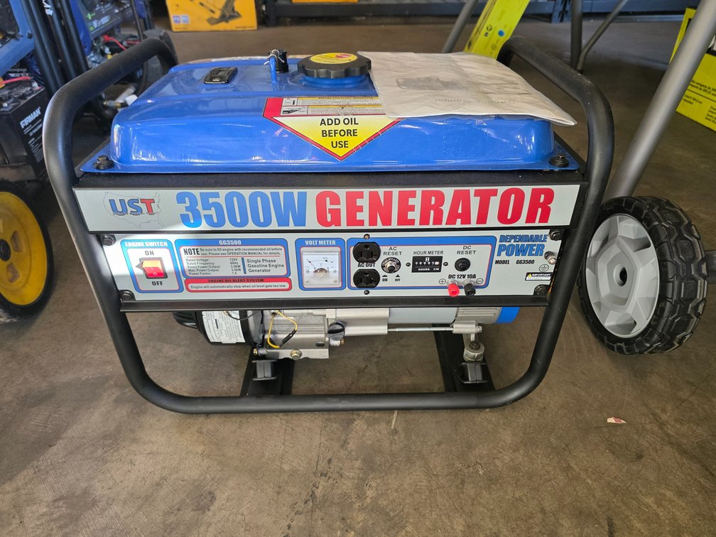 UST 3500 Watt Gas Generator 