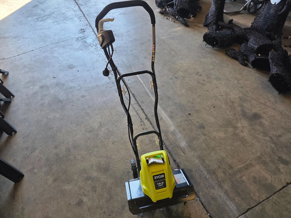 Ryobi 13.5 AMP 11-16in Electric Roto Tiller, inv #m071160 