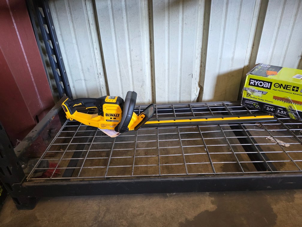 Dewalt 60v Hedge Trimmer, inv  #q0447