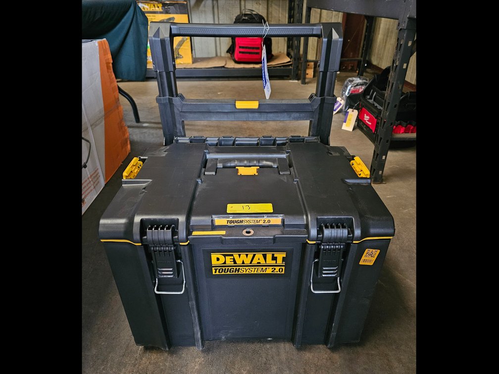 DeWalt ToughSystem 2.0 Rolling Toolbox, inv#Q0399C118