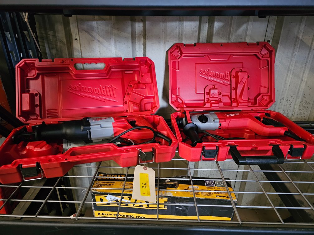 Milwaukee 2-Tool Corded Combo Kit, inv#M140703C129