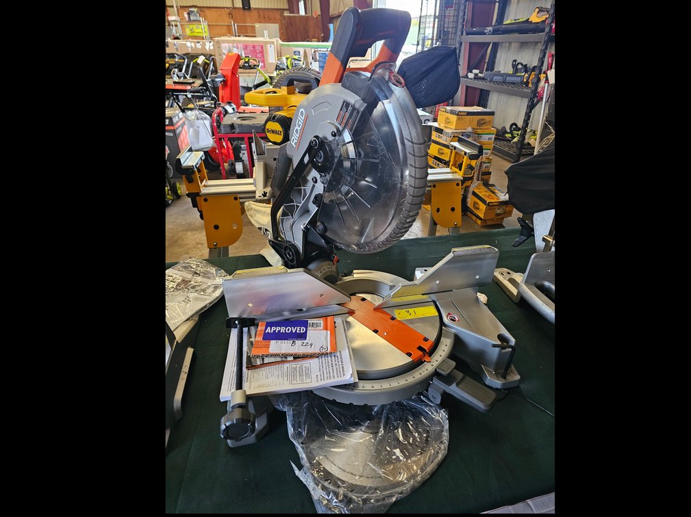 Ridgid Corded 10" Dual Bevel Miter Saw, inv#P0171B229